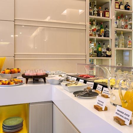 Four Points Flex By Sheraton Istanbul Taksim Square Zewnętrze zdjęcie