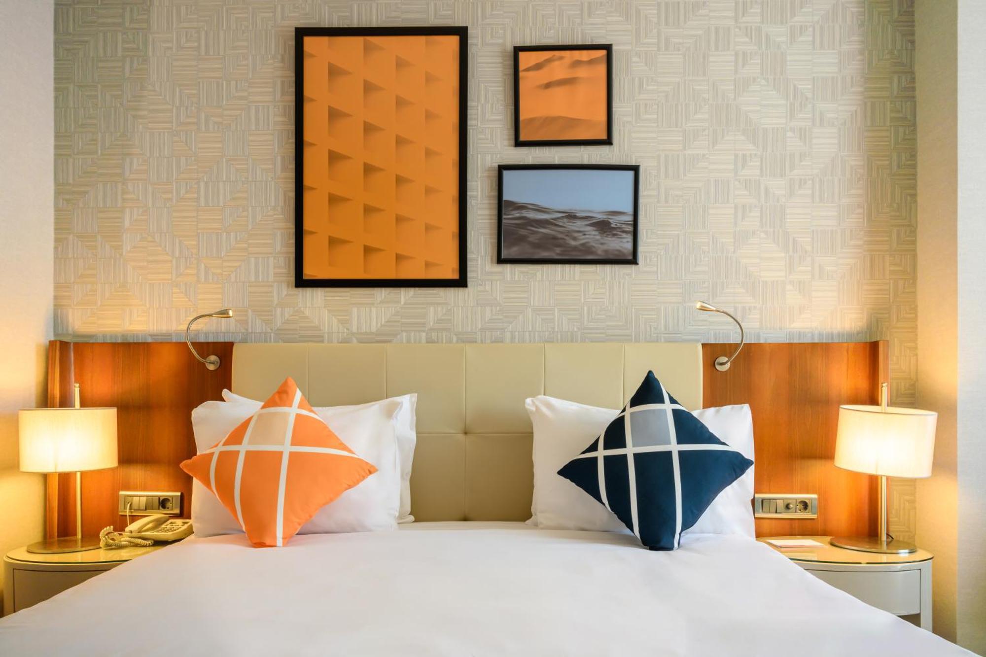 Four Points Flex By Sheraton Istanbul Taksim Square Zewnętrze zdjęcie