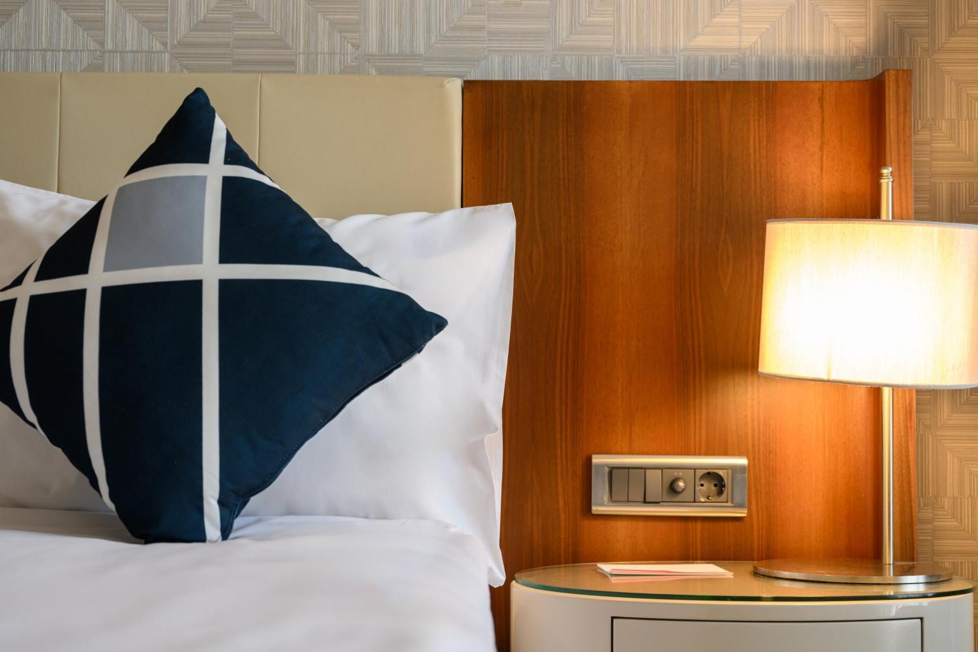 Four Points Flex By Sheraton Istanbul Taksim Square Zewnętrze zdjęcie
