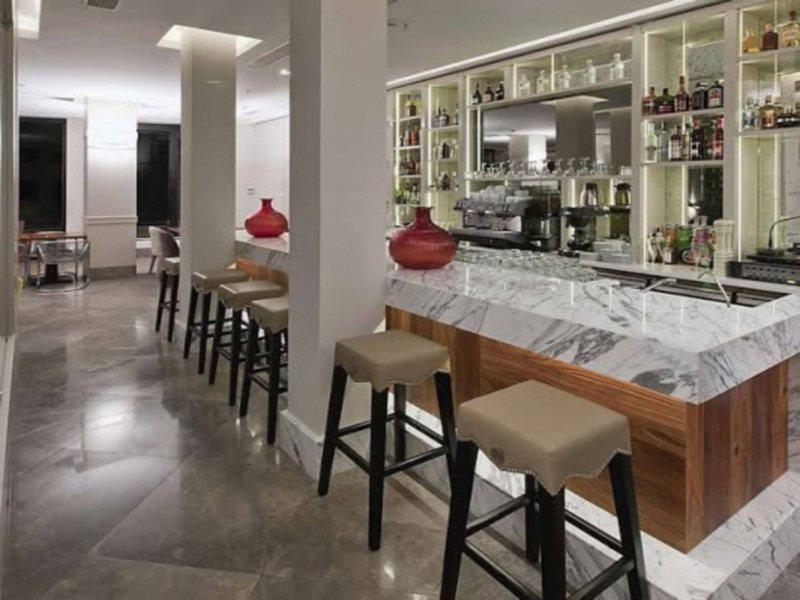 Four Points Flex By Sheraton Istanbul Taksim Square Zewnętrze zdjęcie